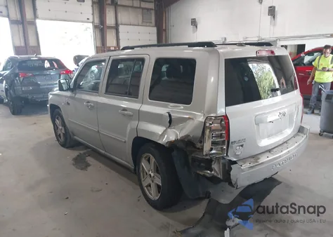 2010 Jeep Patriot Sport from USA, damaged, VIN 1J4NT1GA2AD625862